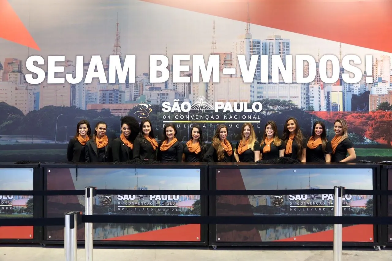 Recepcionistas da 4Even Casting em eventos corporativos
